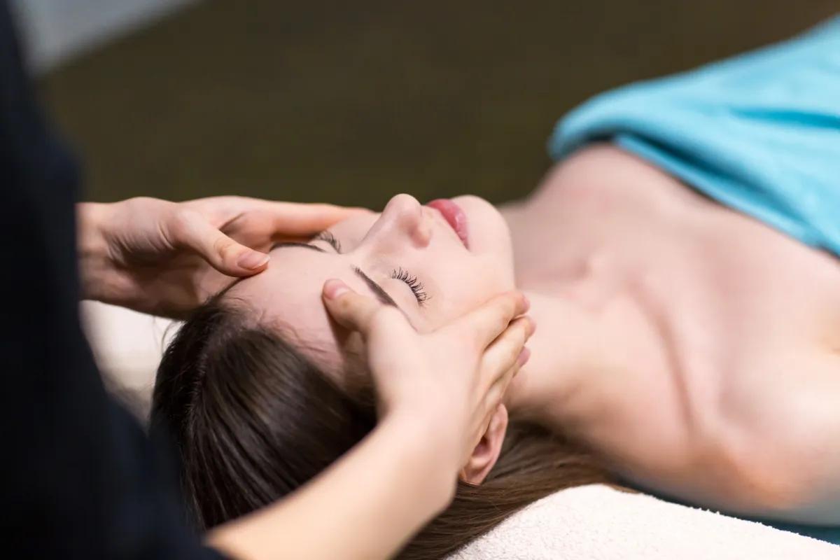 Ayurvedic head massage therapy promoting relaxation, stress relief, and nervous system balance
